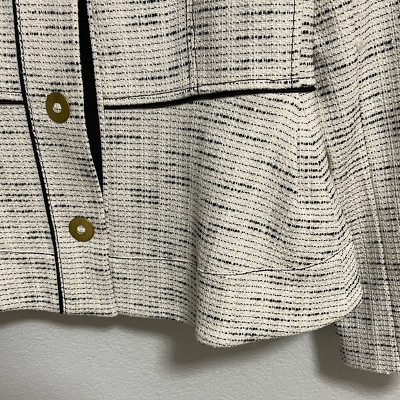 Donna Karan NY Tweed Peplum Blazer Jacket Cream Black Gold Buttons Size 8 - Picture 7 of 13